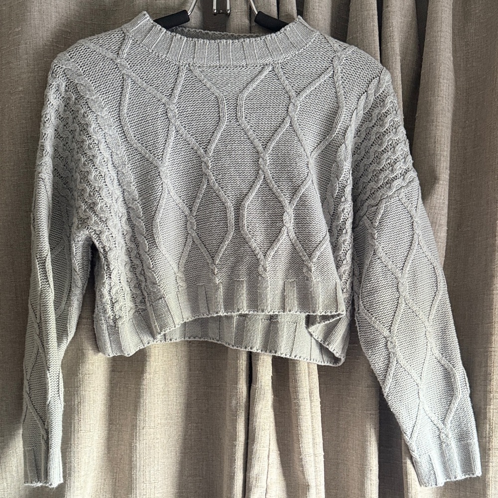 Cage Cropped long sleeves Light Gray Cable Knit Sweater S by Cage